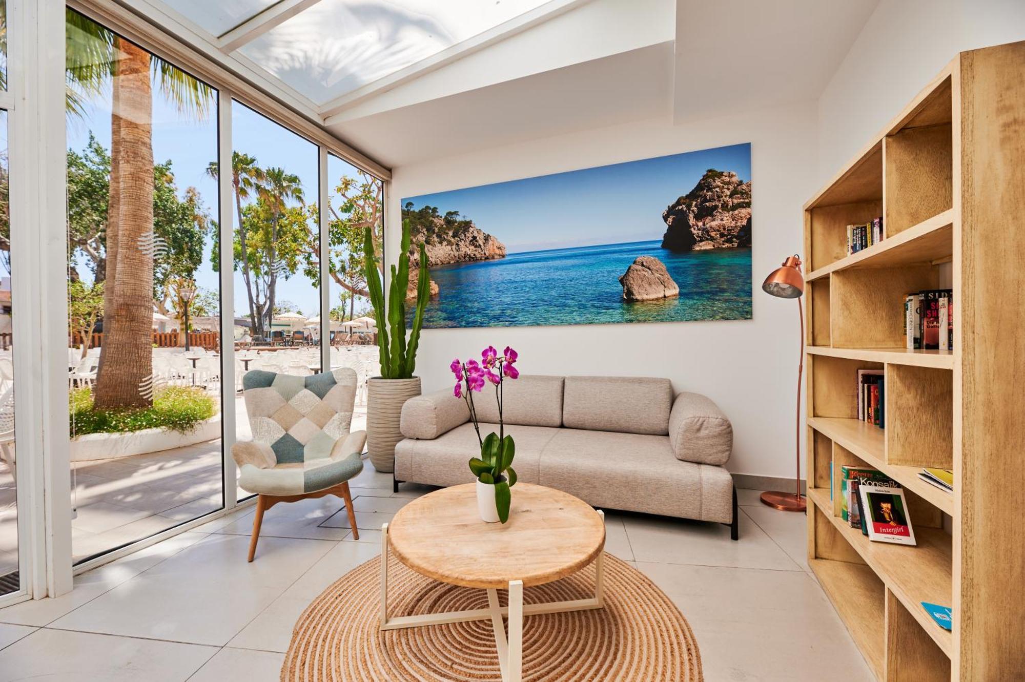 Alua Boccaccio Hotel Port de Alcudia  Exterior photo